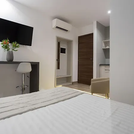 Aparthotel Durini