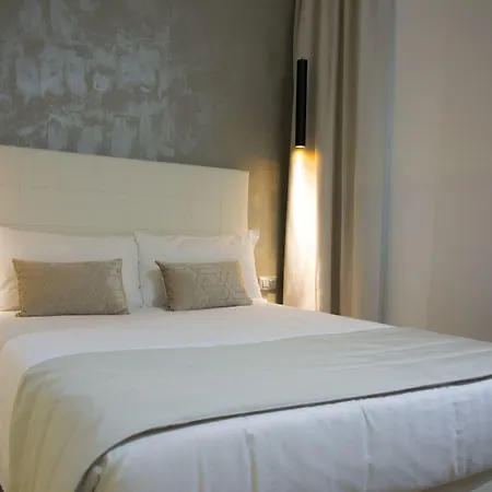 Hotel apartamentowy Durini Mediolan