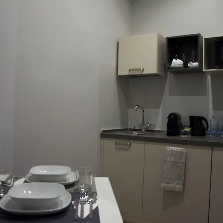 Hotel apartamentowy Durini 4*