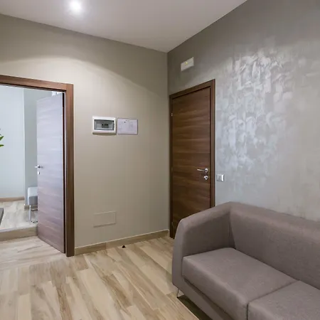 Hotel apartamentowy Durini 4*