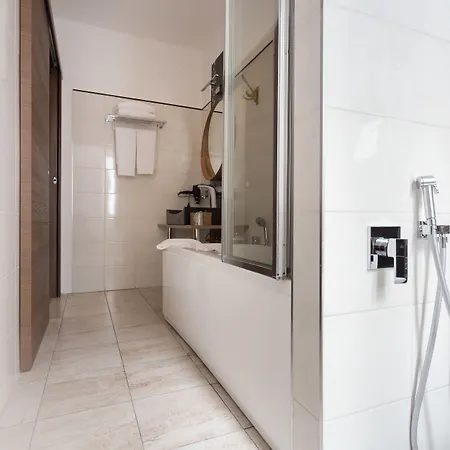 Hotel apartamentowy Durini