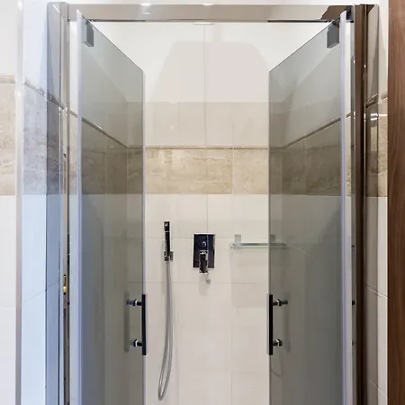 Durini Hotel apartamentowy 4*